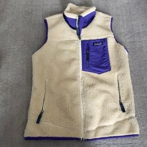 fuzzy Patagonia jacket, warm on the inside, perfect for winter